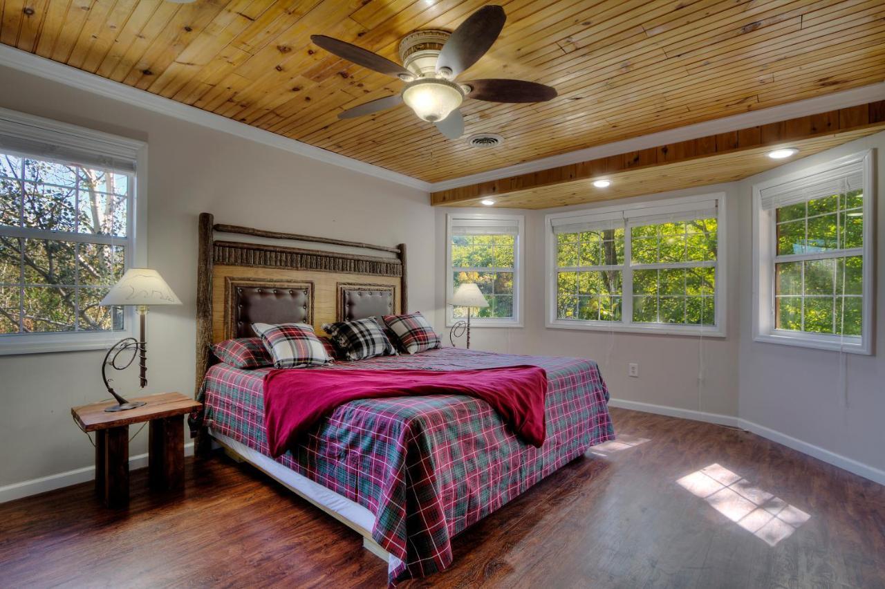 5Bedrooms*4King Beds*Outstanding Location*Hottub* Sevierville Zewnętrze zdjęcie