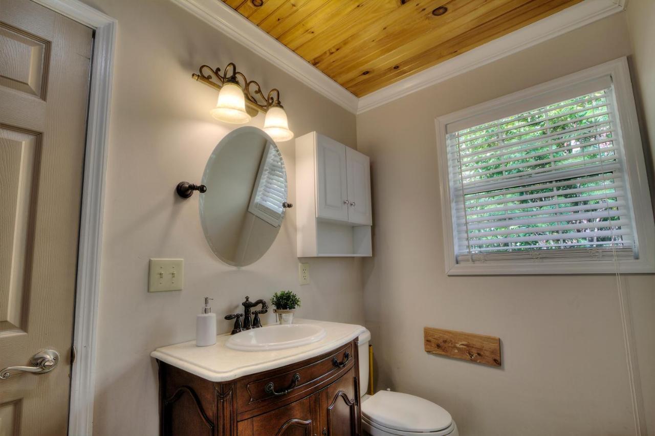 5Bedrooms*4King Beds*Outstanding Location*Hottub* Sevierville Zewnętrze zdjęcie