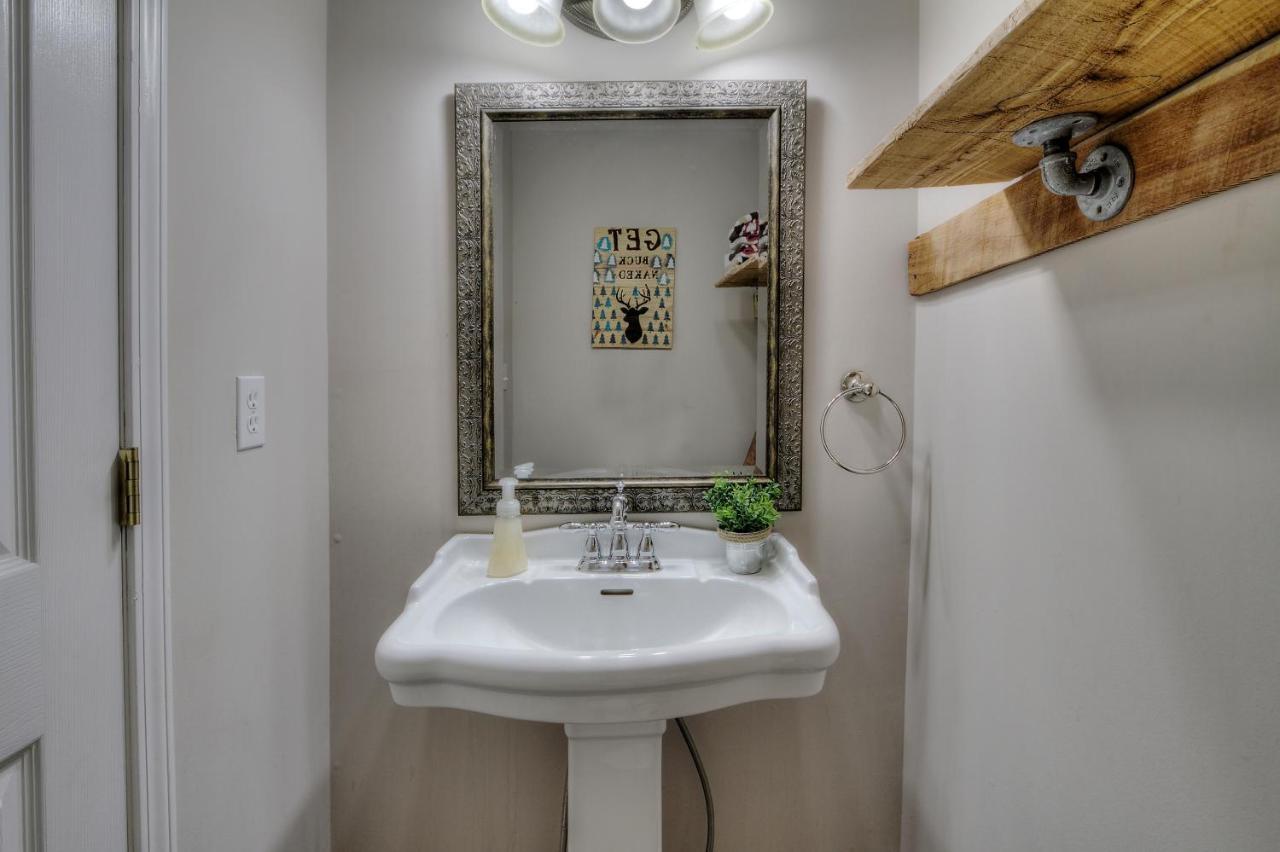 5Bedrooms*4King Beds*Outstanding Location*Hottub* Sevierville Zewnętrze zdjęcie